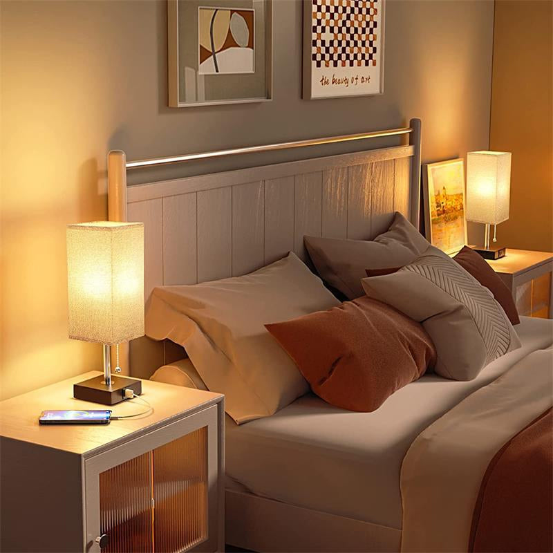 Moderne Rechteckige Nachttischlampe mit USB-Ladefunktion
