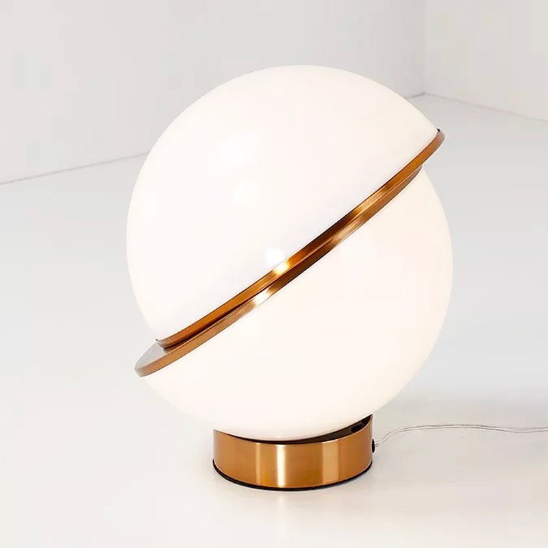 Design Tischlampe Goldene Kugel