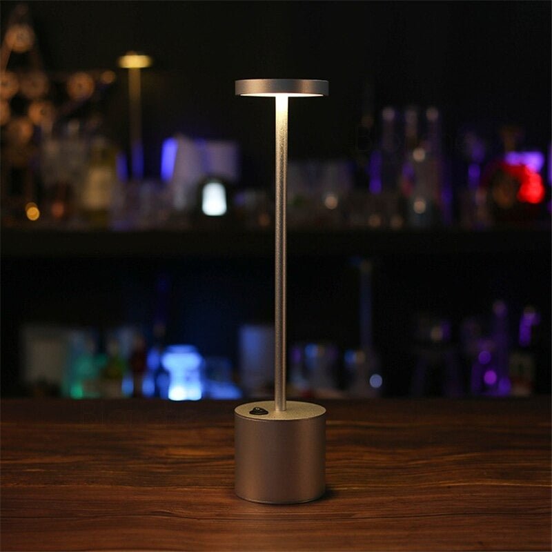 Aufladbare Design-Tischlampe
