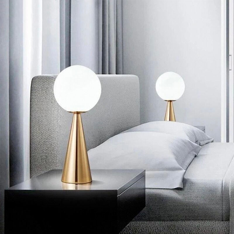 Moderne Goldene Tischlampe