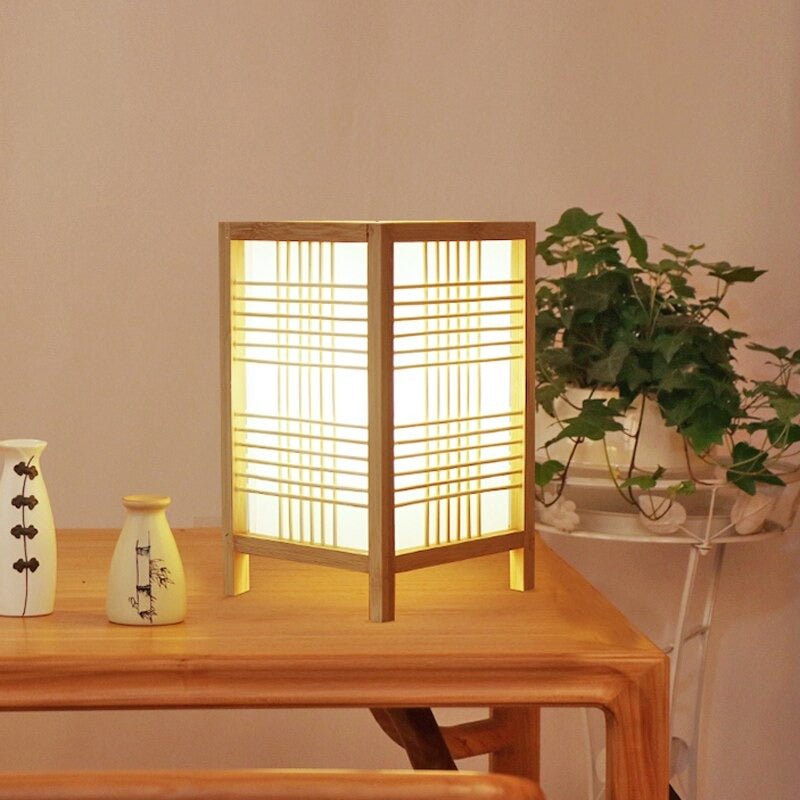 Quadratische japanische Tischlampe