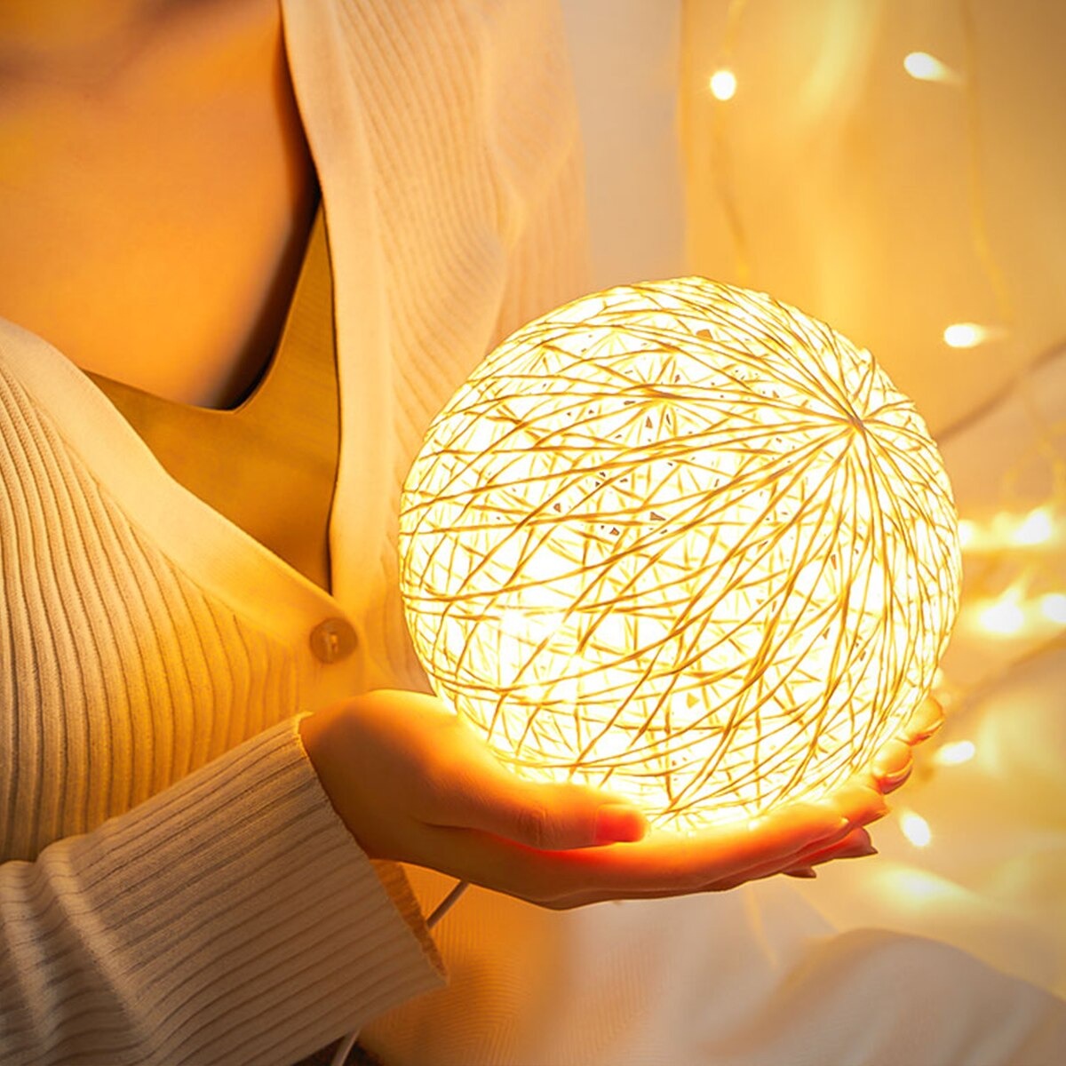 Tischlampe Rattan Mond