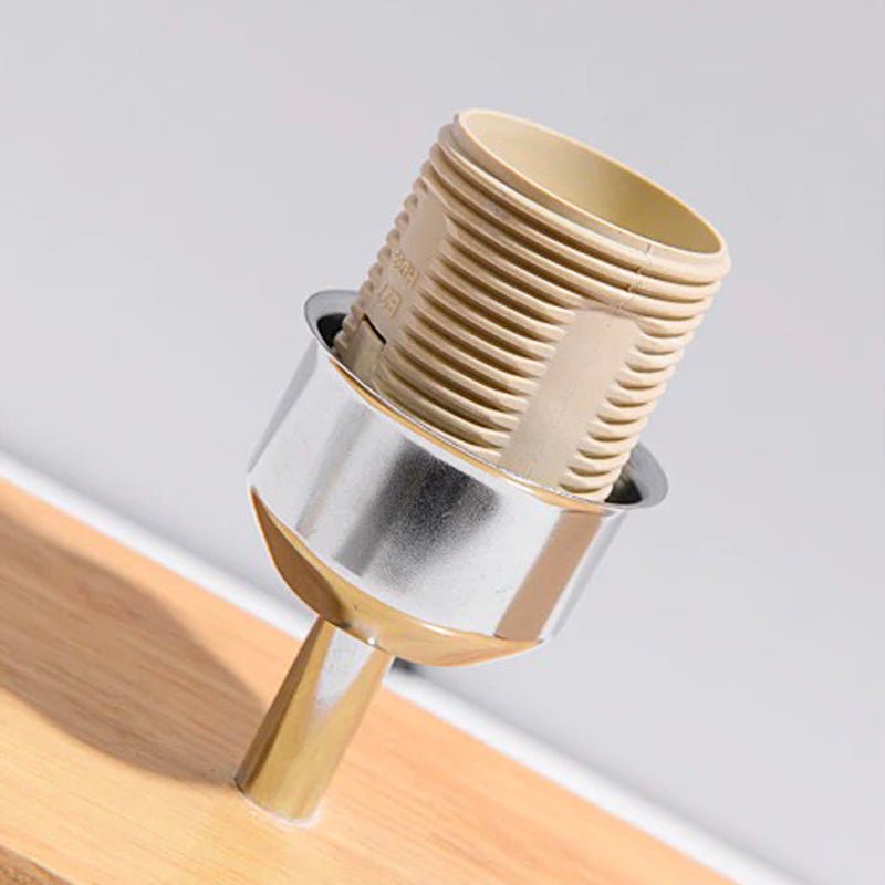 Nordische Nachttischlampe aus Holz