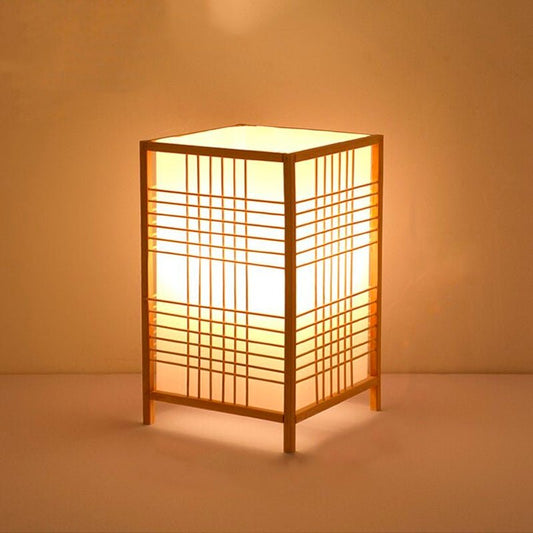 Quadratische japanische Tischlampe