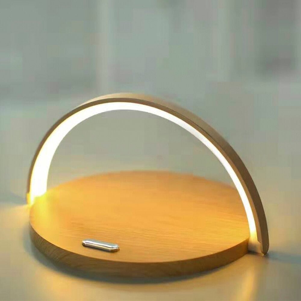 Tischlampe mit Ladegerät für LED-Lichter